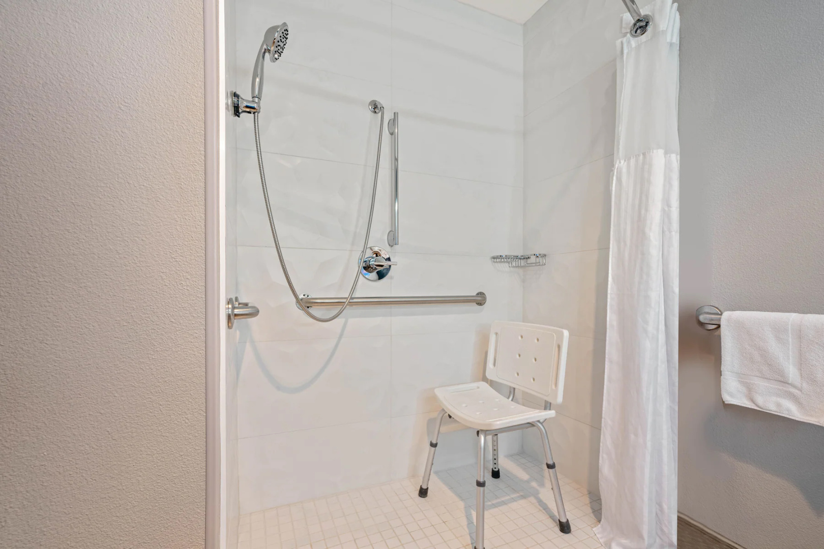 La Quinta Inn & Suites by Wyndham Seattle Federal Way