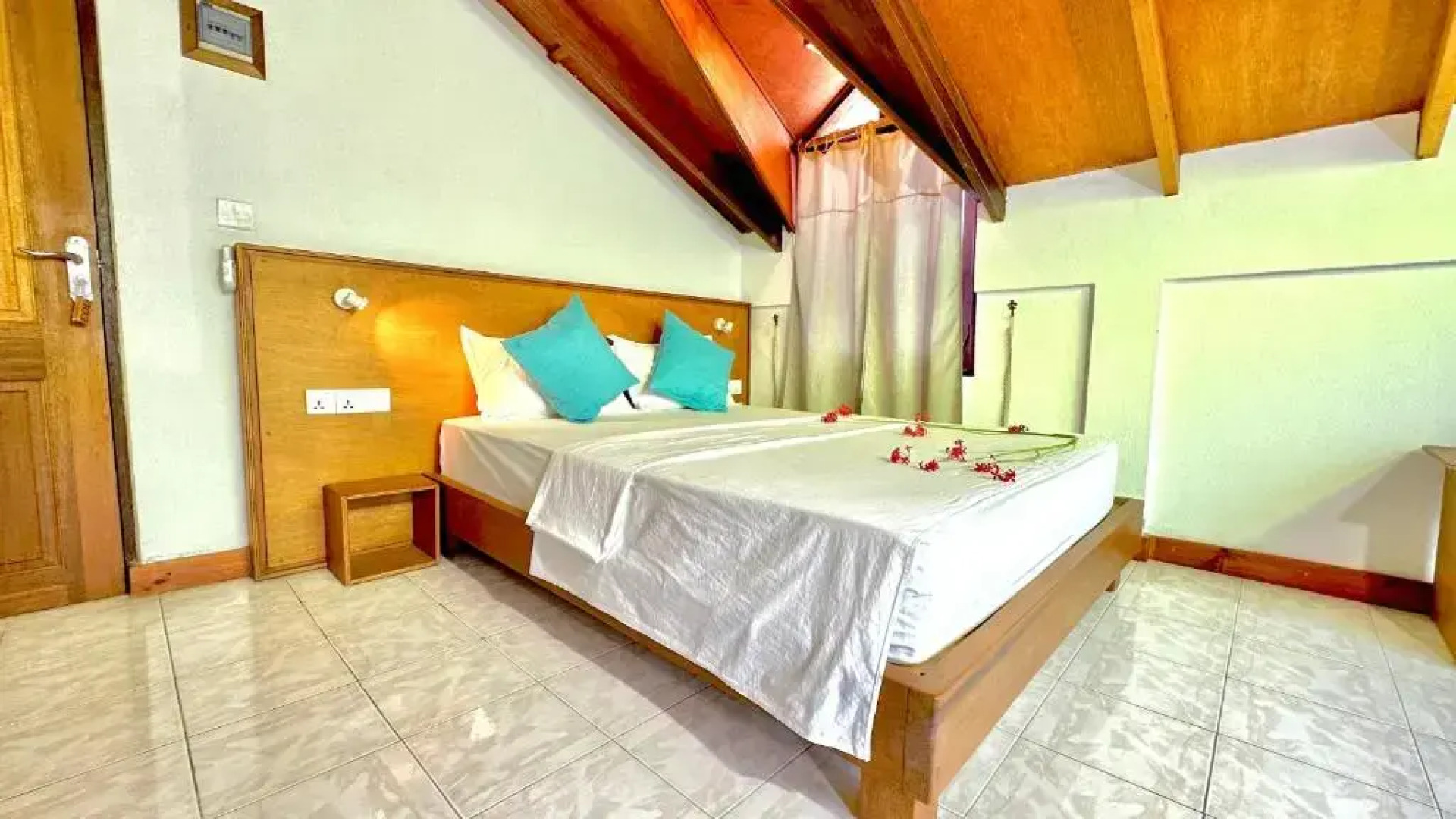 Masfalhi View Inn