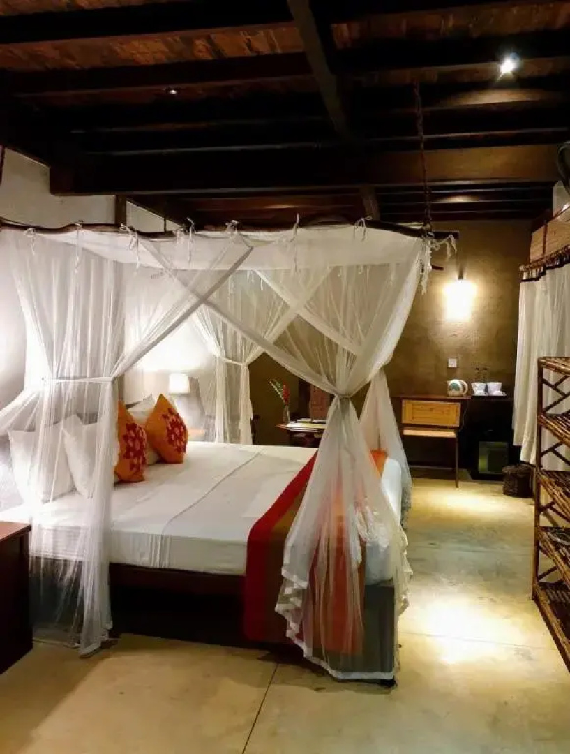 Dunes Unawatuna Hotel