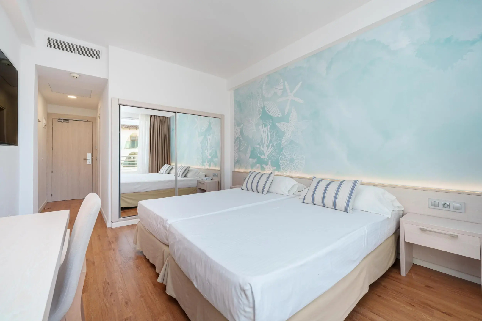 Caprice Concord Hotel & Spa