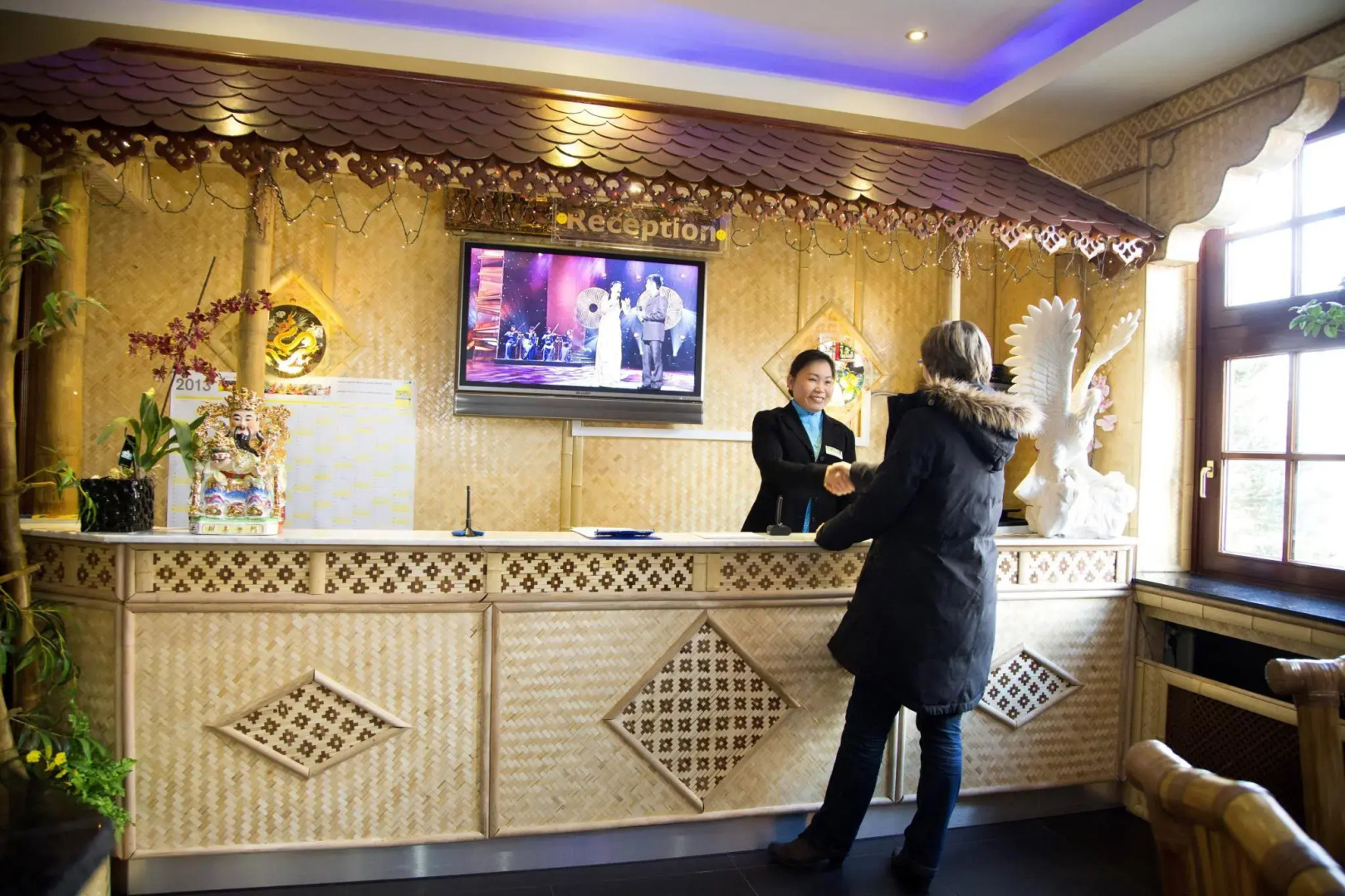 Hotel & Restaurant Asia New World