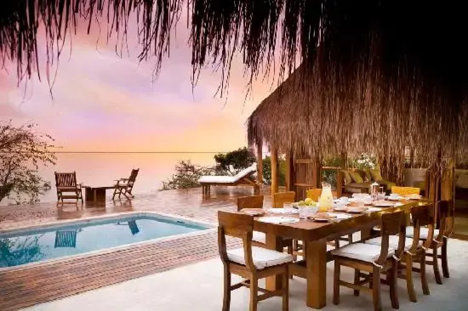 Nyati Beach Lodge