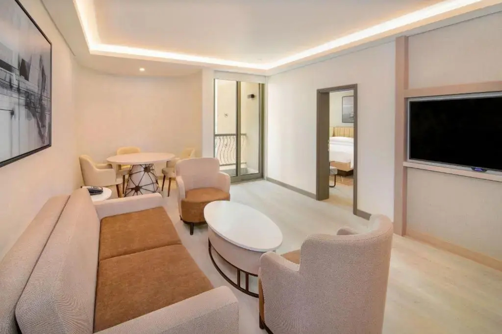 Курортный отель Sheraton Abu Dhabi