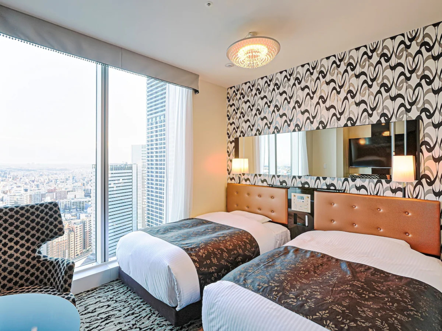 Отель APA Hotel ＆ Resort Yokohama Bay Tower