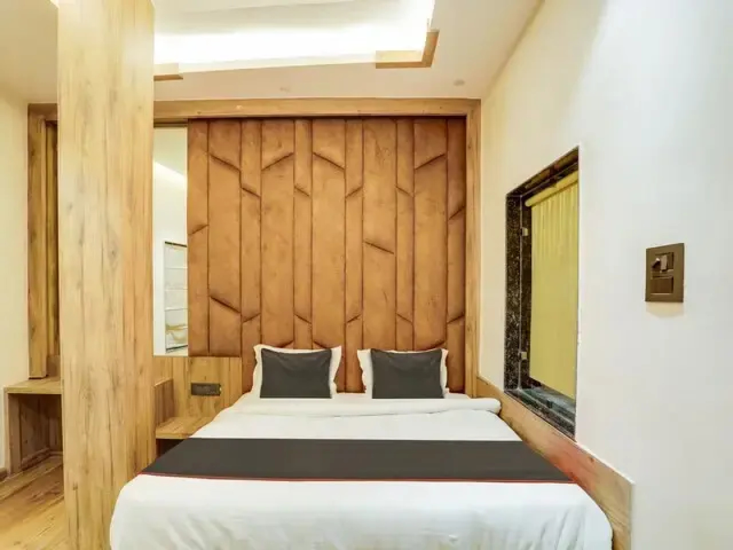 Hotel Madhuban