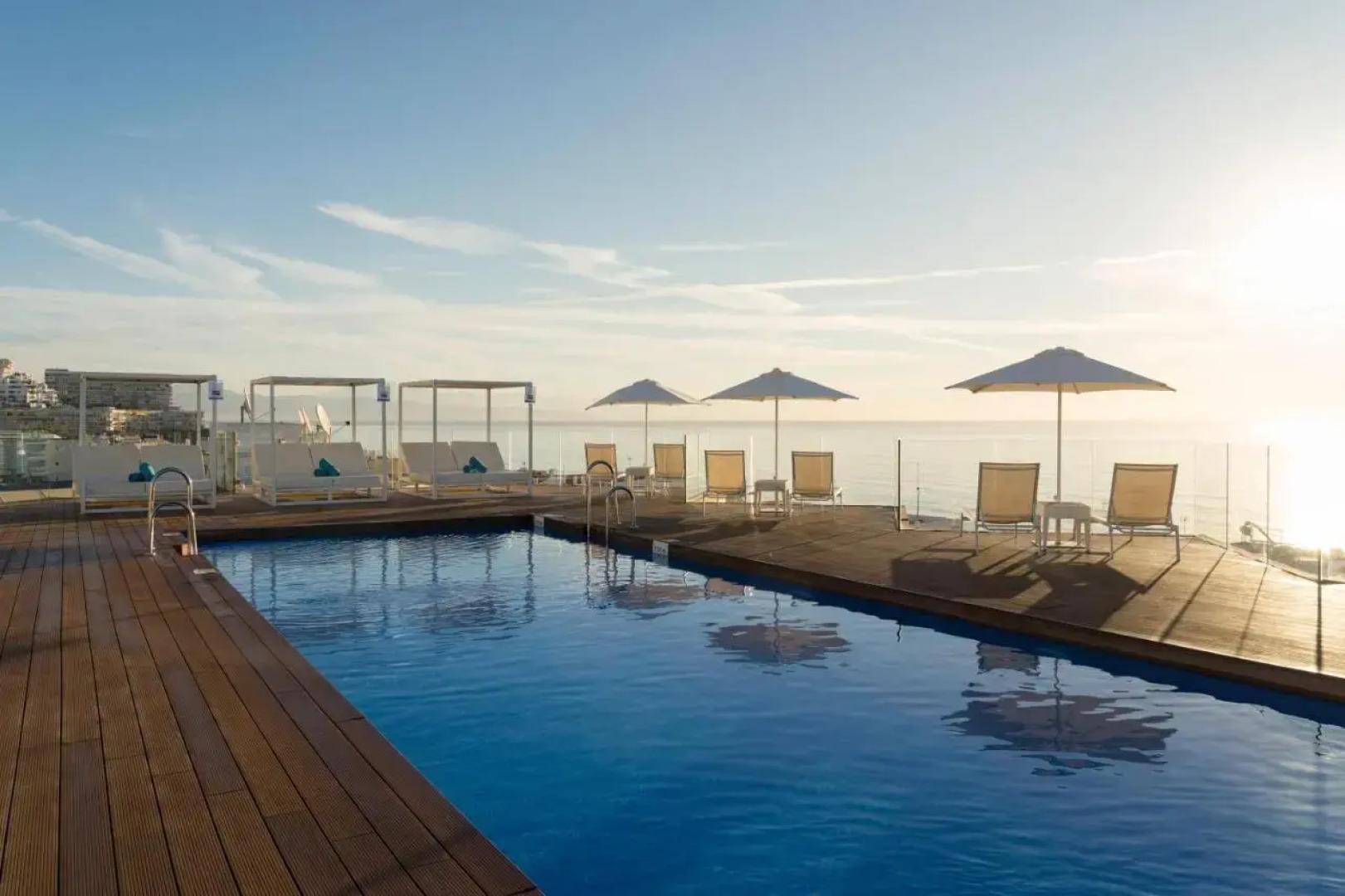 Отель AluaSun Lago Rojo - Adults Recommended