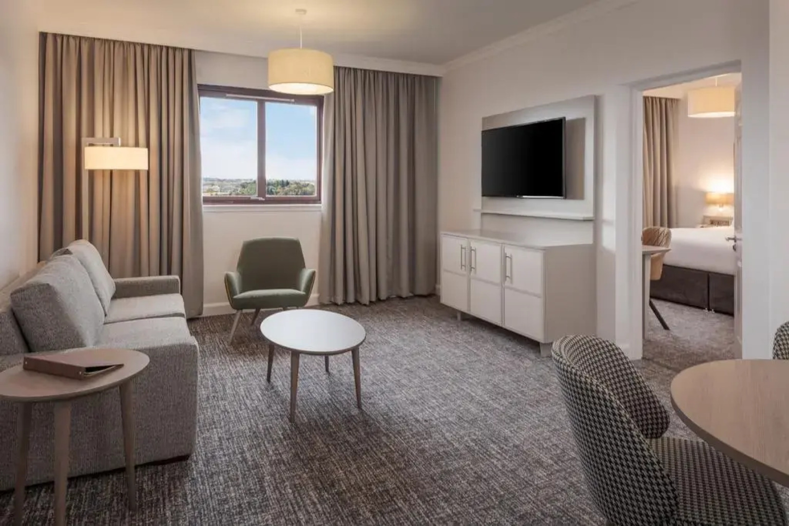 DoubleTree by Hilton Glasgow Westerwood Spa & Golf Resort