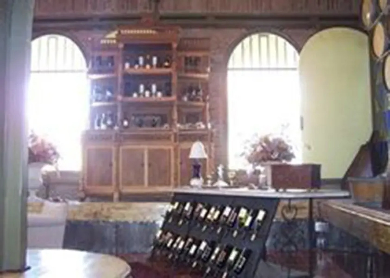 Robinson Crusoe Inn Class