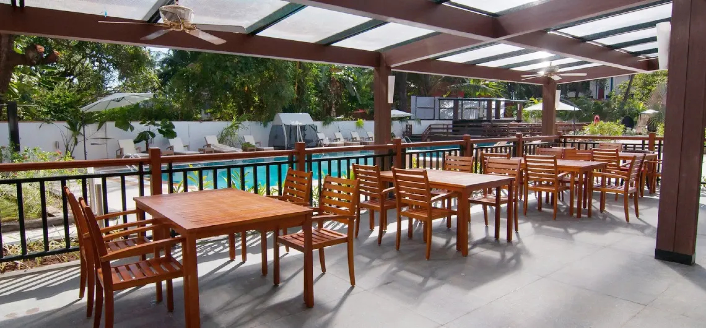 Nagoa Grande Resort and Spa