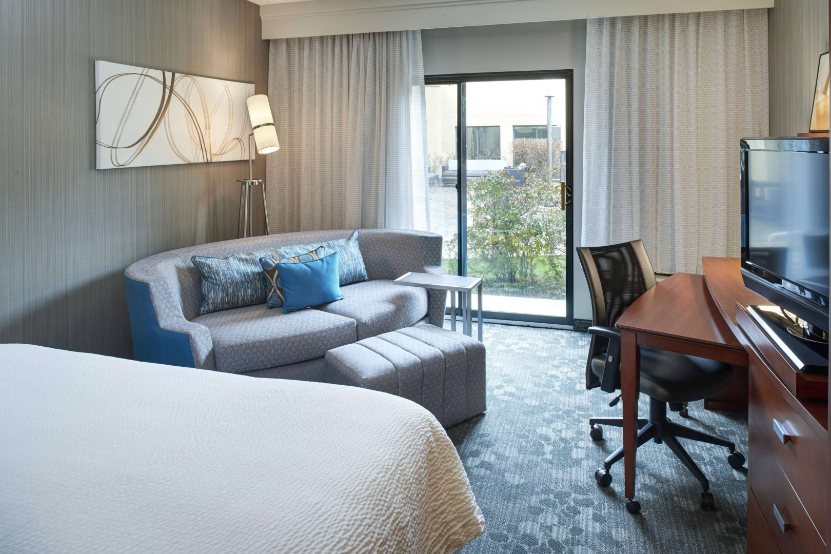 Sonesta Select Milwaukee Brookfield