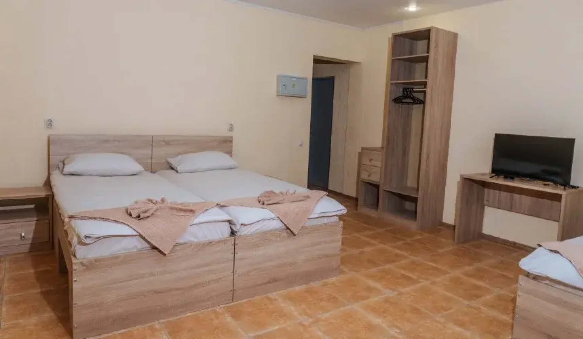 Hotel "Garmoniya-M"