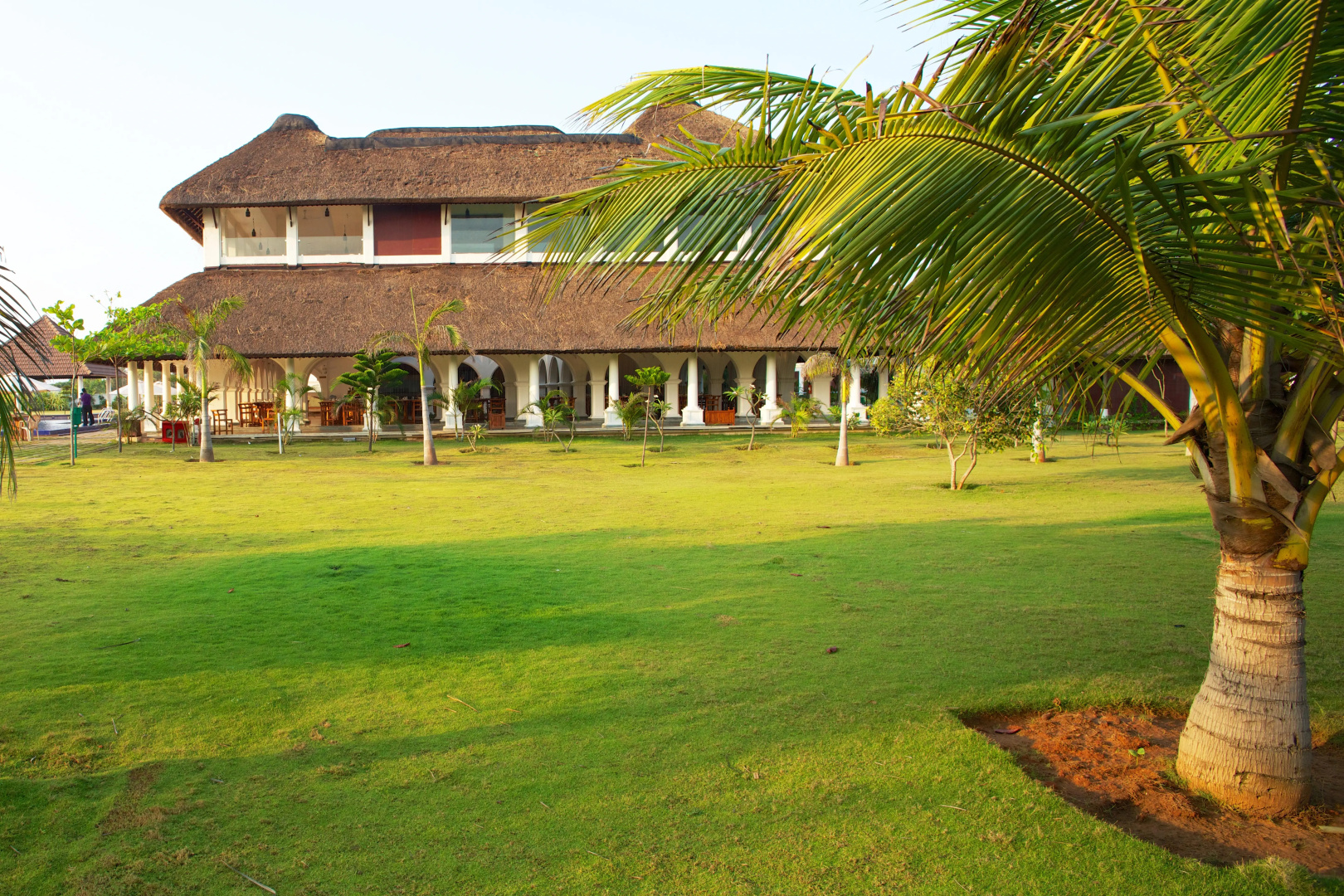 Le Pondy Beach & Lake Resort