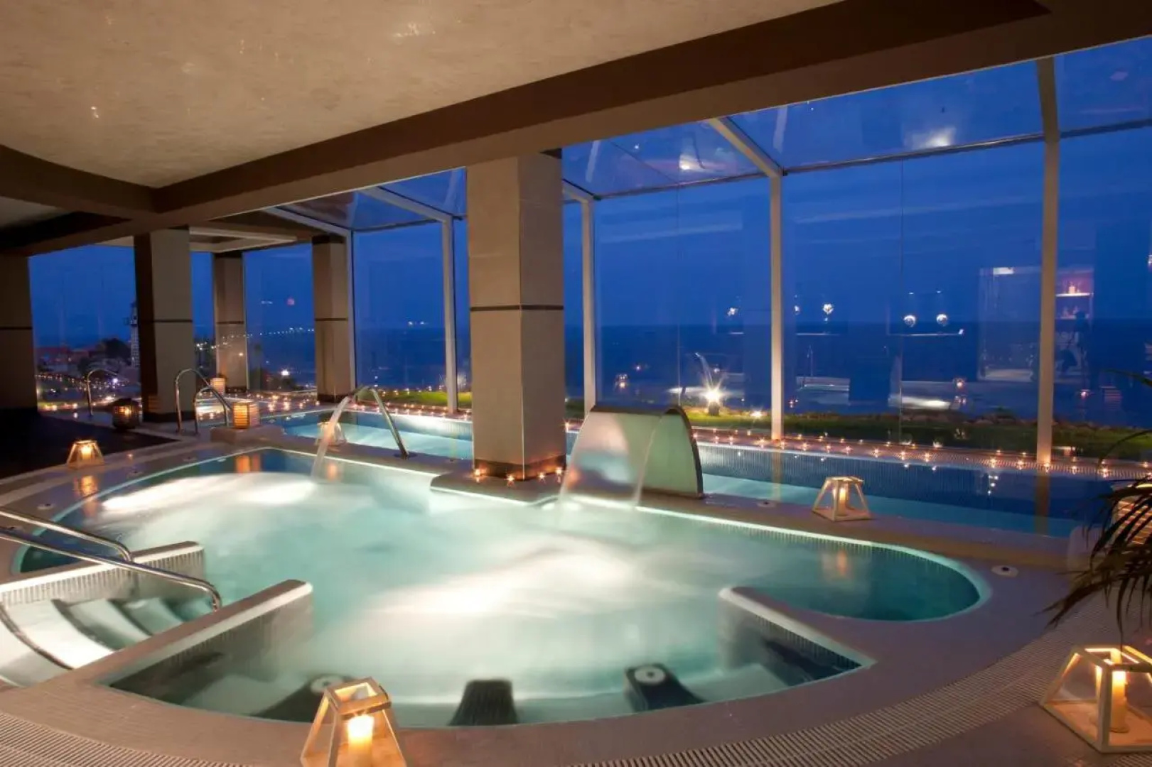 Casamaïa Premium Apartments with Spa