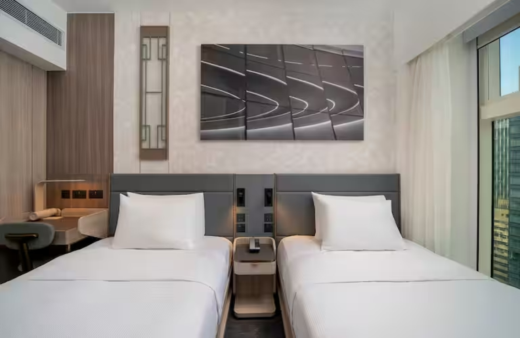 Motto by Hilton Hong Kong SoHo