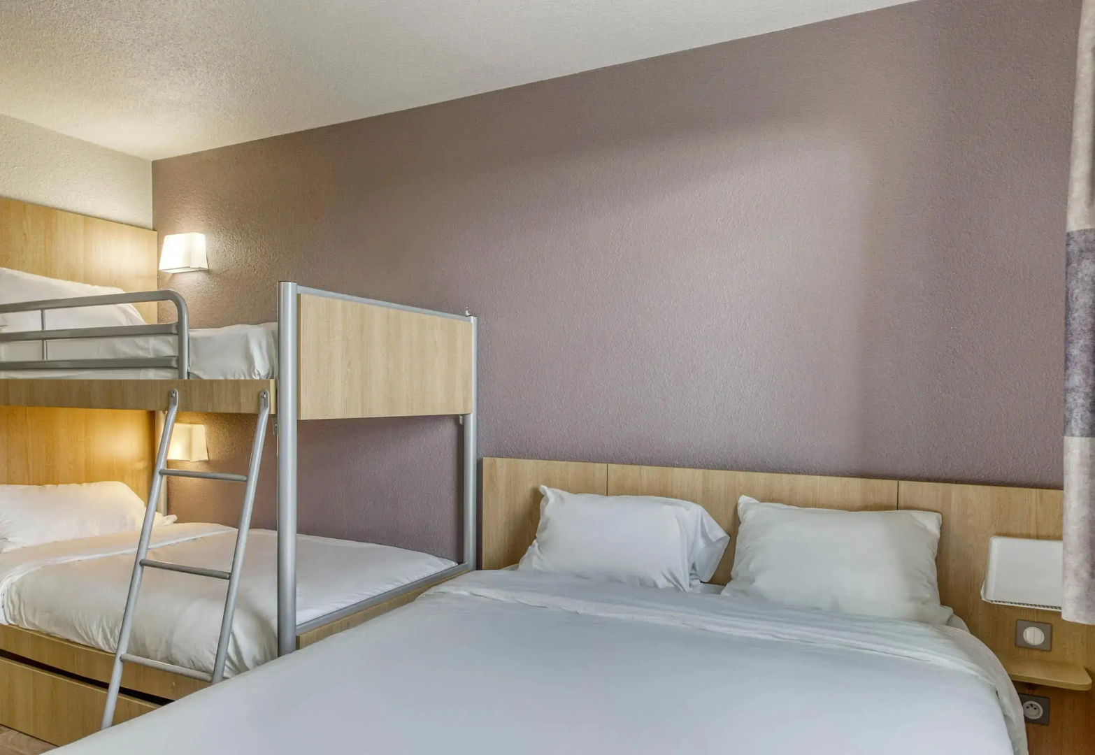 Отель B&B Clermont Ferrand Gerzat