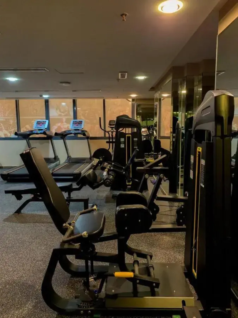 Violet Al Azizia Hotel