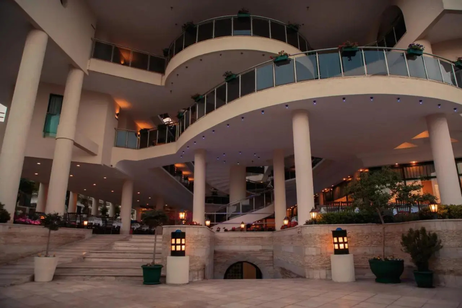 Отель L'ancora Beach