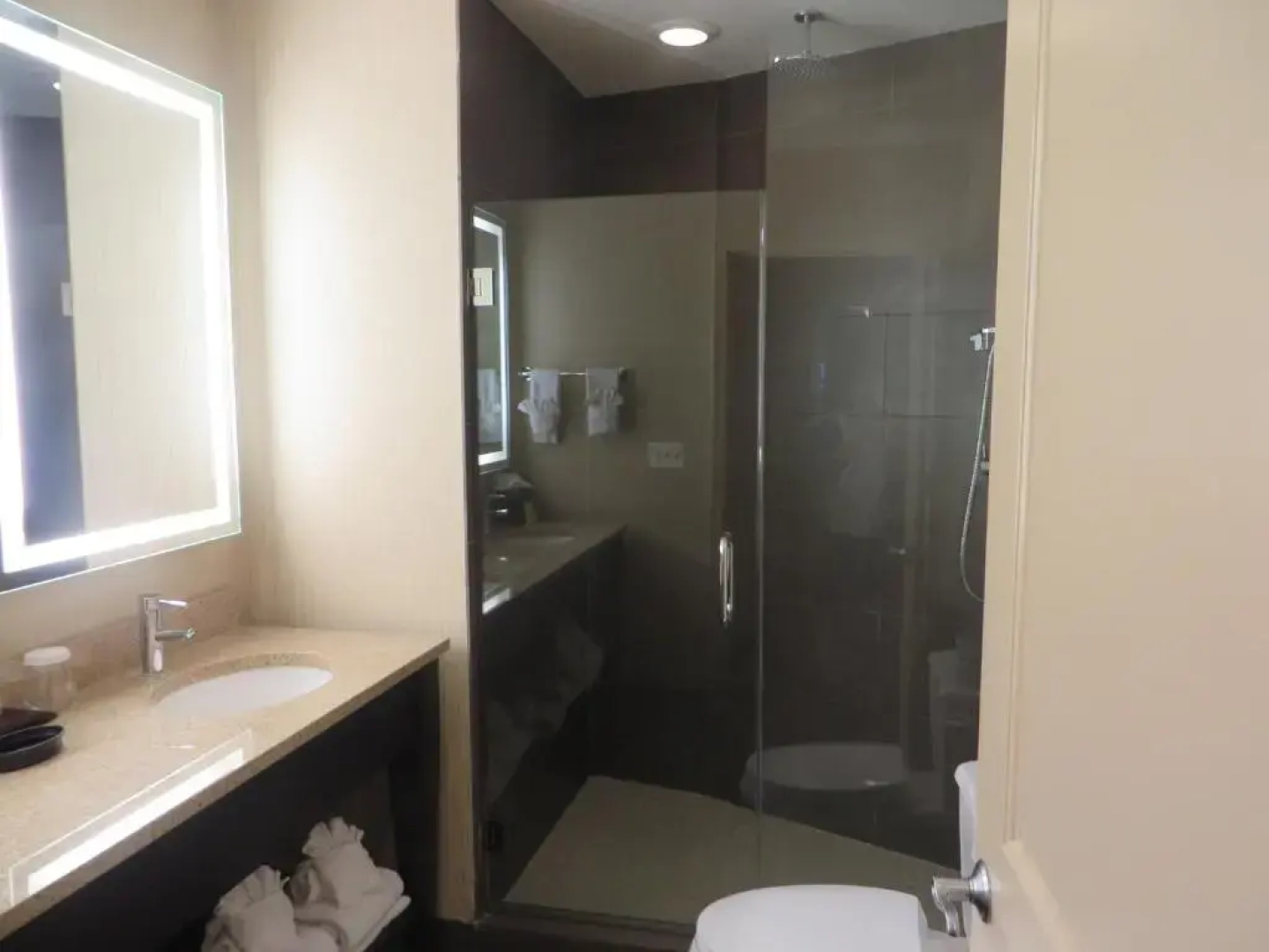 Best Western Plus Hawthorne Terrace Hotel