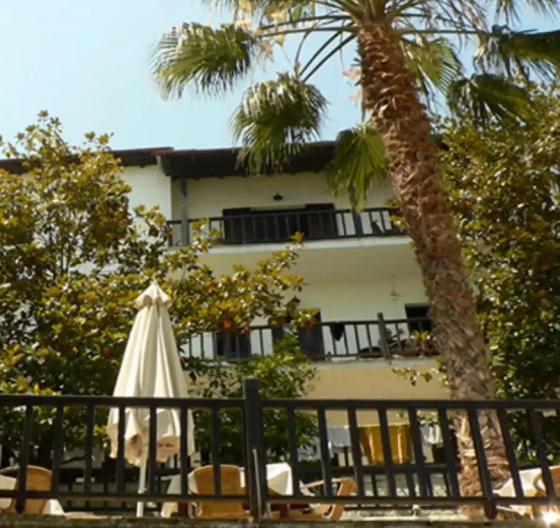 Eden Hotel