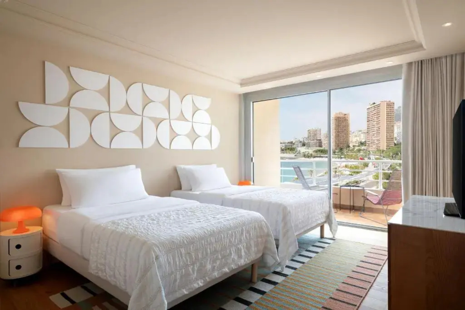 Le Meridien Beach Plaza