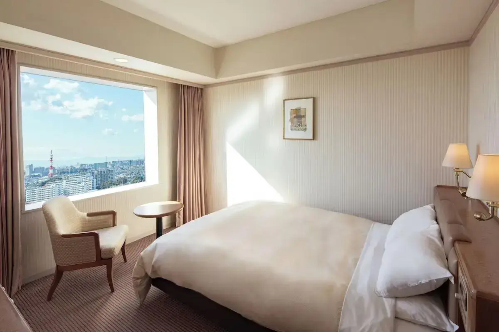 Отель The Crest Hotel Kashiwa