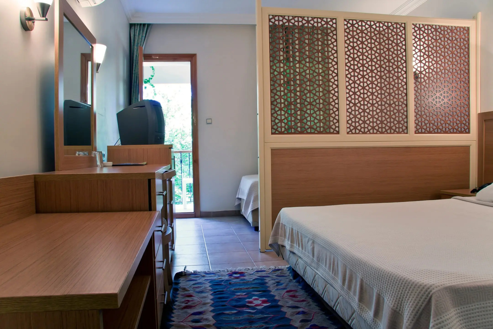 Perdikia Beach Hotel