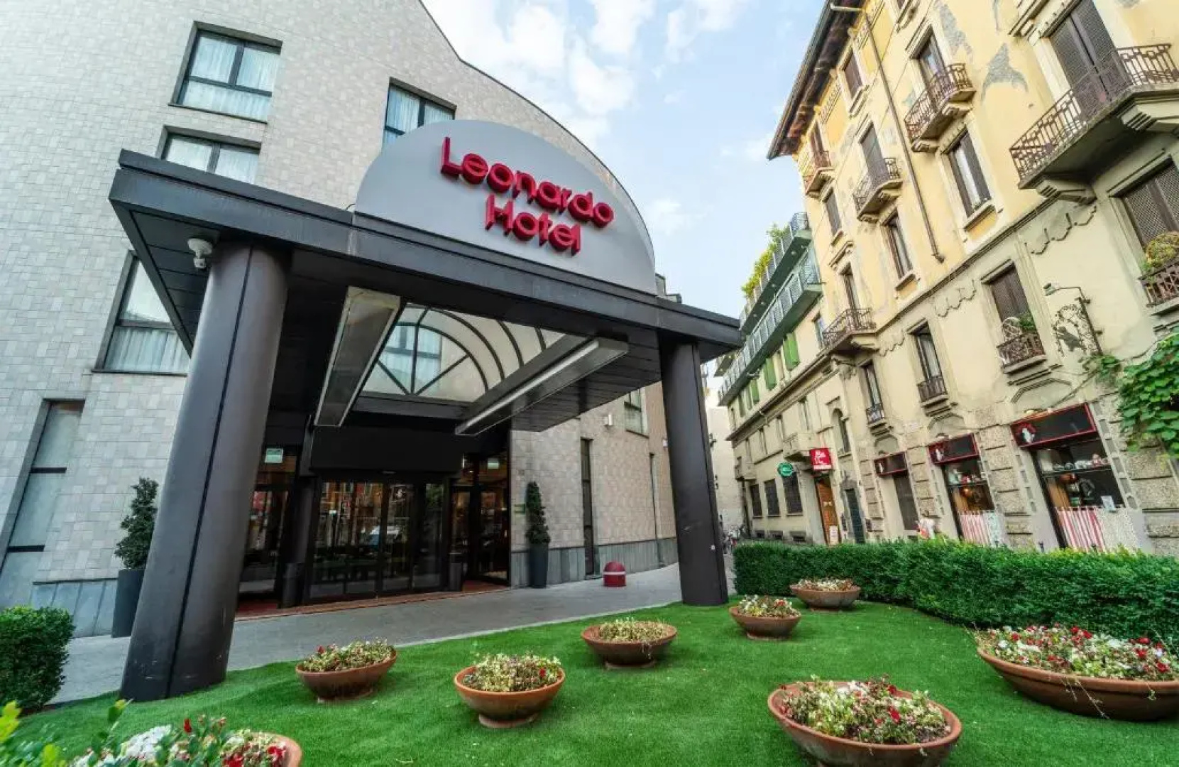 Отель Leonardo Hotel Milan City Center
