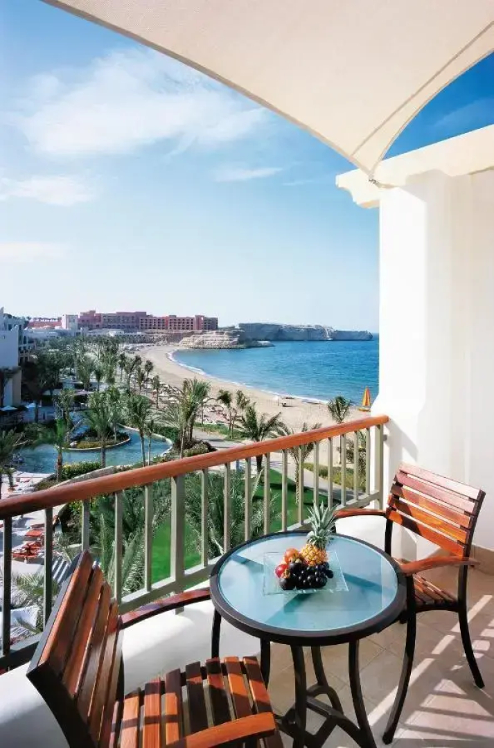 Курортный отель Shangri-La Barr Al Jissah