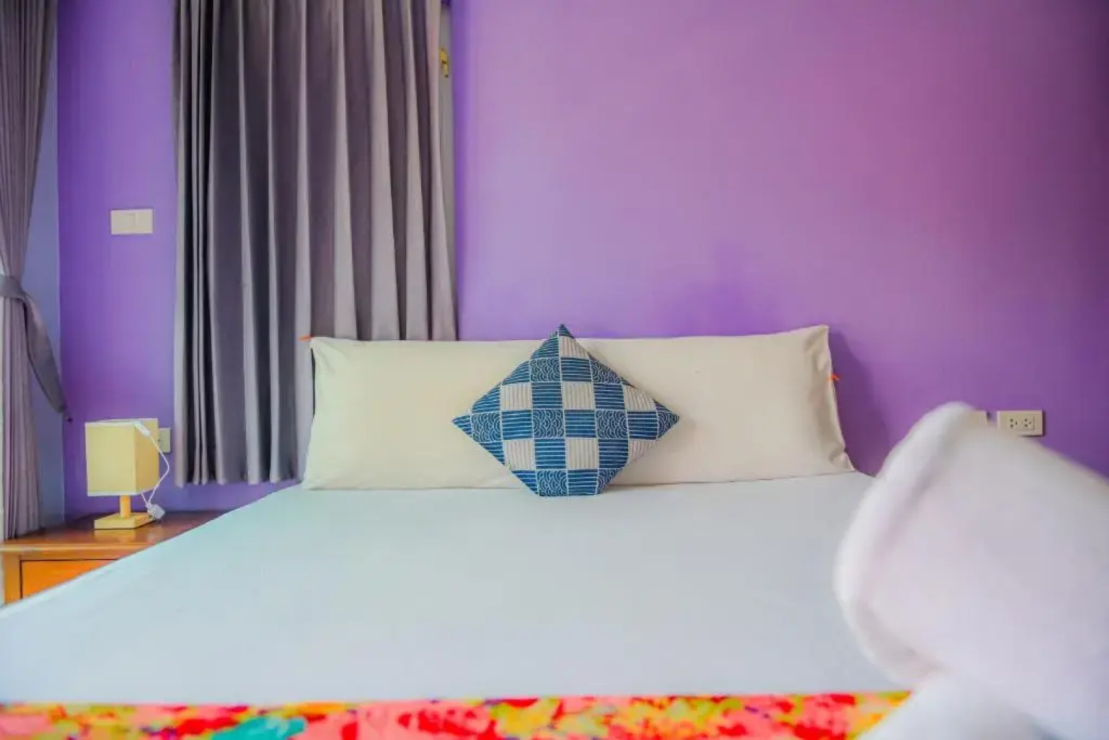 Patumnak Beach Guesthouse