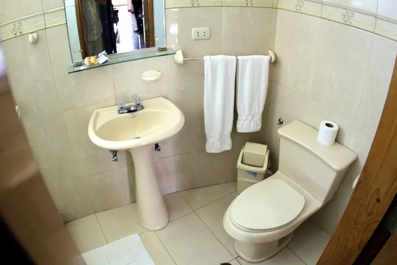 Hotel Miramar Suites