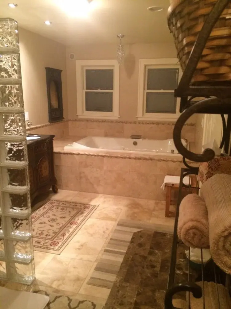 The Villa Bed & Breakfast - Adults Only