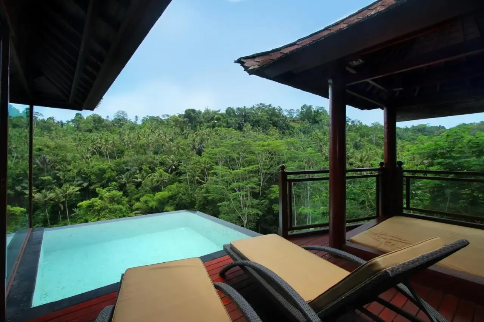 Kupu Kupu Barong Villas and Tree Spa by L'Occitane