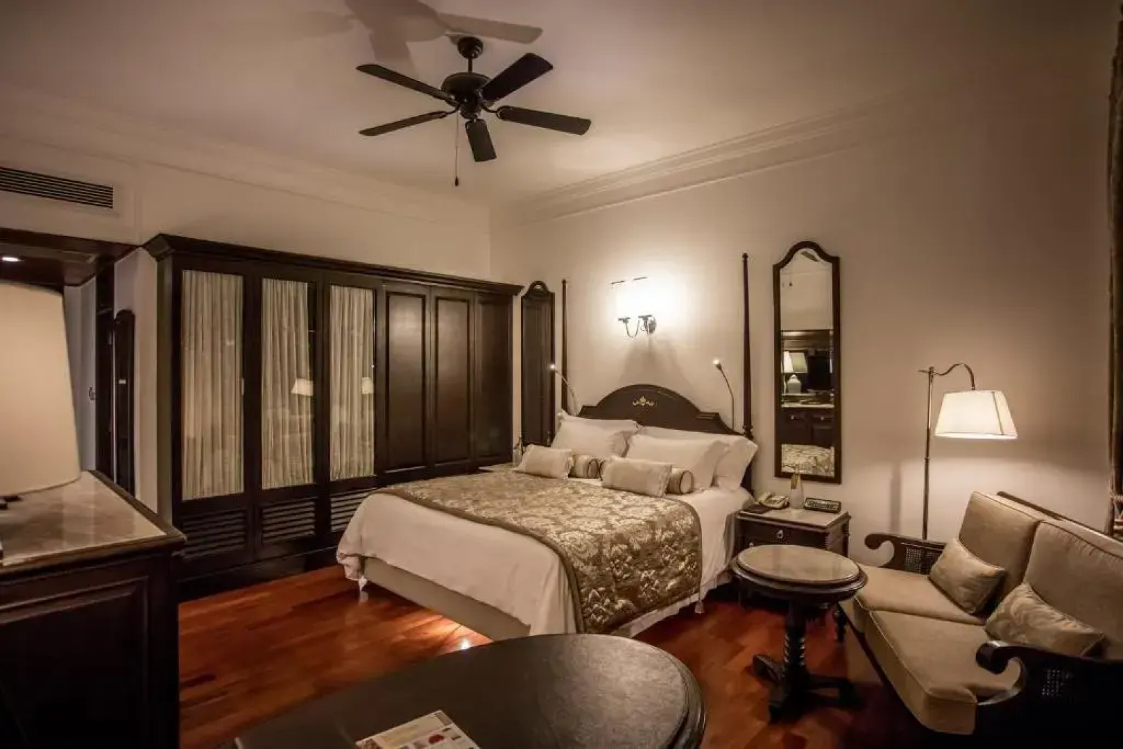 Отель Centara Grand Beach Resort and Villas Hua Hin