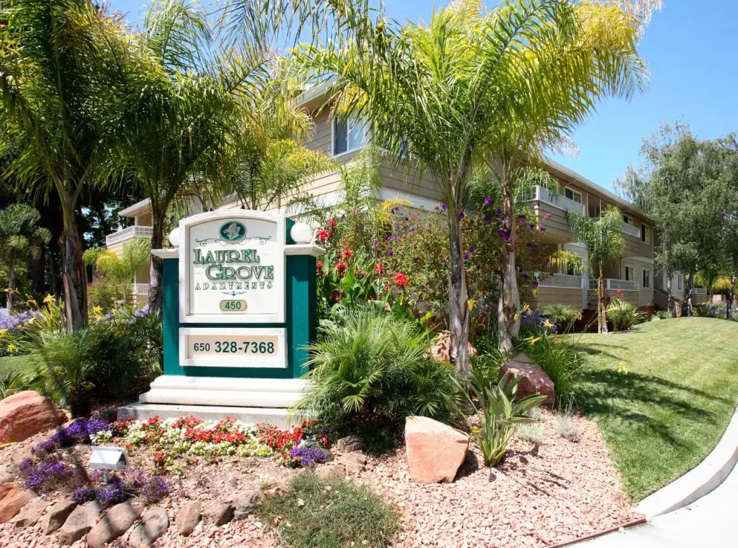 Laurel Grove Apartments