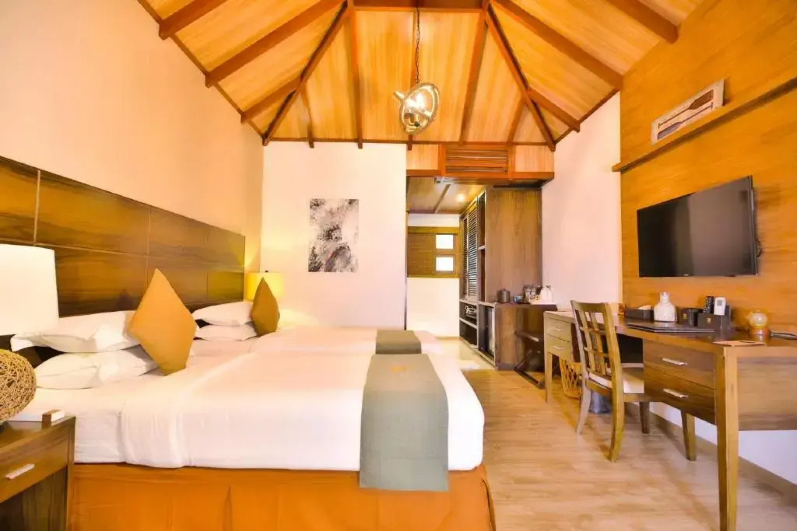 Бутик-отель Plumeria Maldives