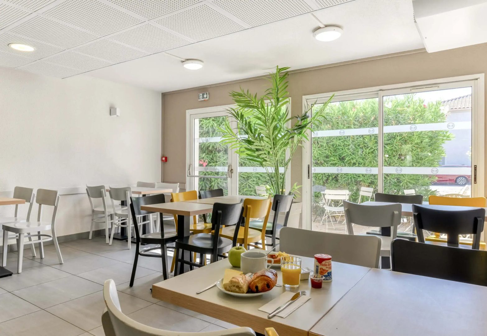 B&B HOTEL Narbonne (2)
