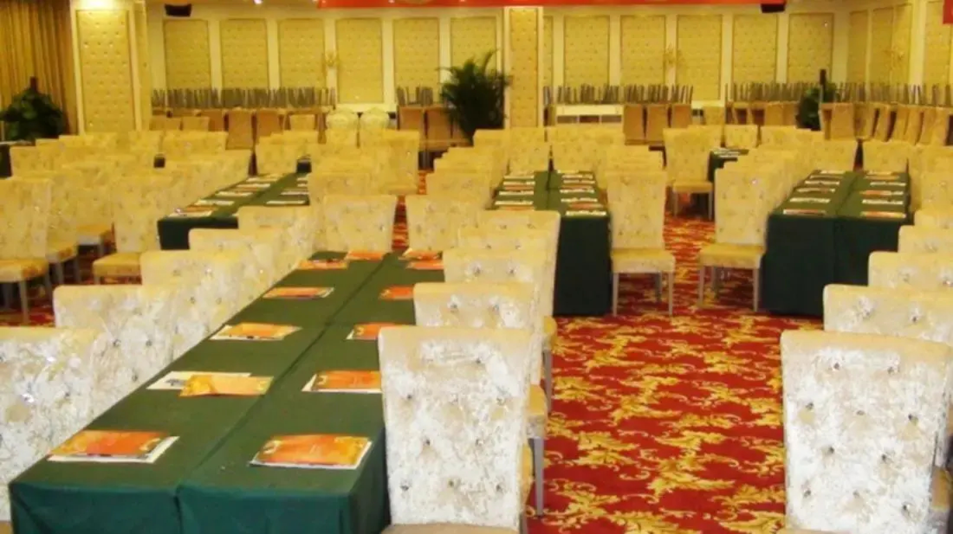 Vienna International Hotel Beihai Beibuwan Square Branch