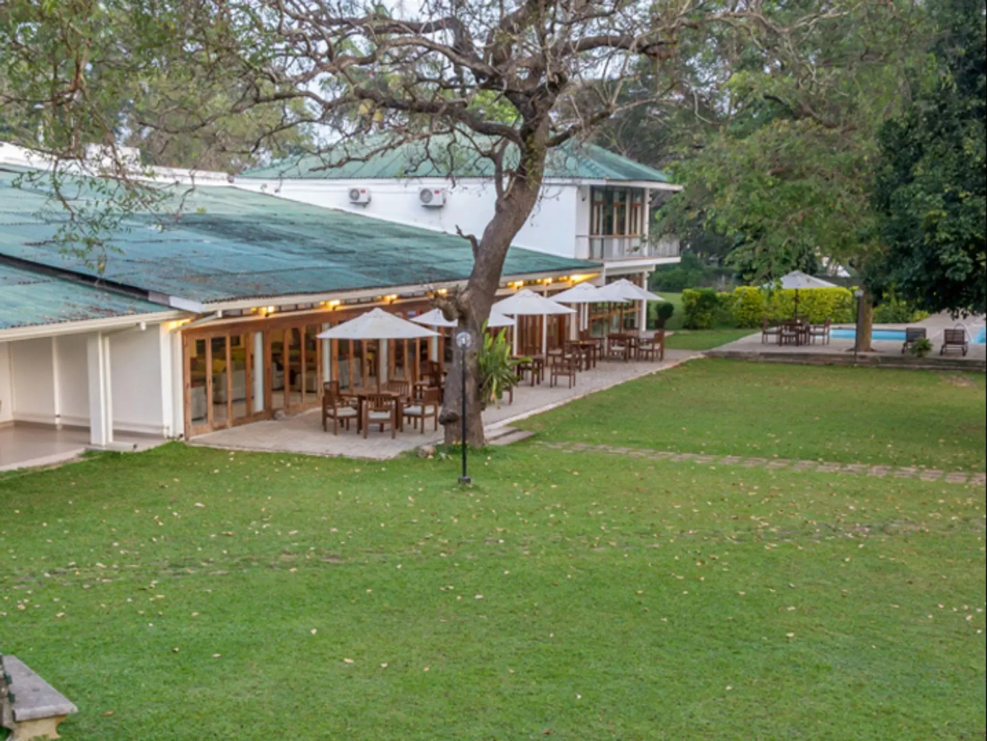 The Lakeside Hotel at Nuwarawewa