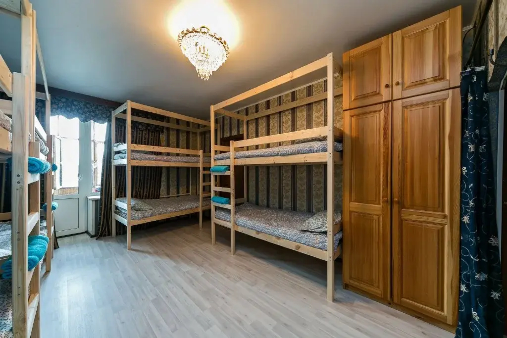Crazy Monkey Hostel next to the Moscow Zoo