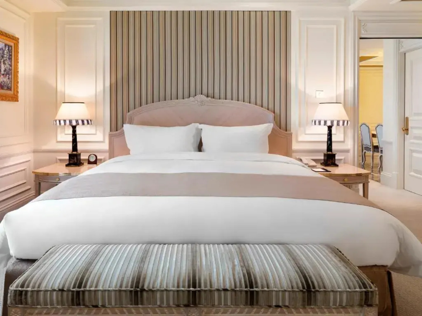 Отель Legendale Hotel Beijing