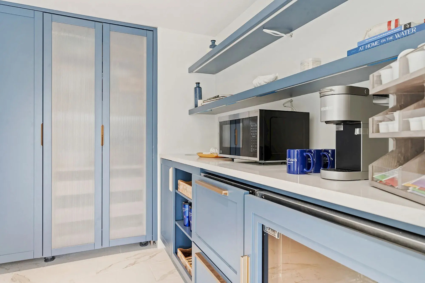 Greyfinch Chatham Inn