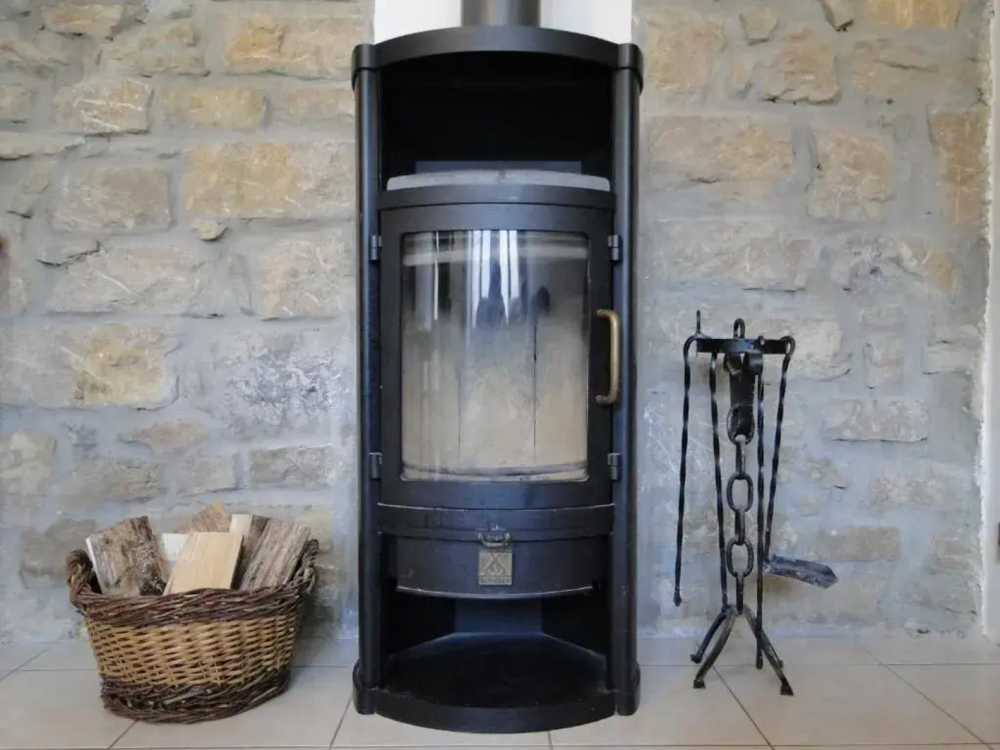 Gîte 295 Montagnes du Jura avec Spa et Sauna classé 3 étoiles