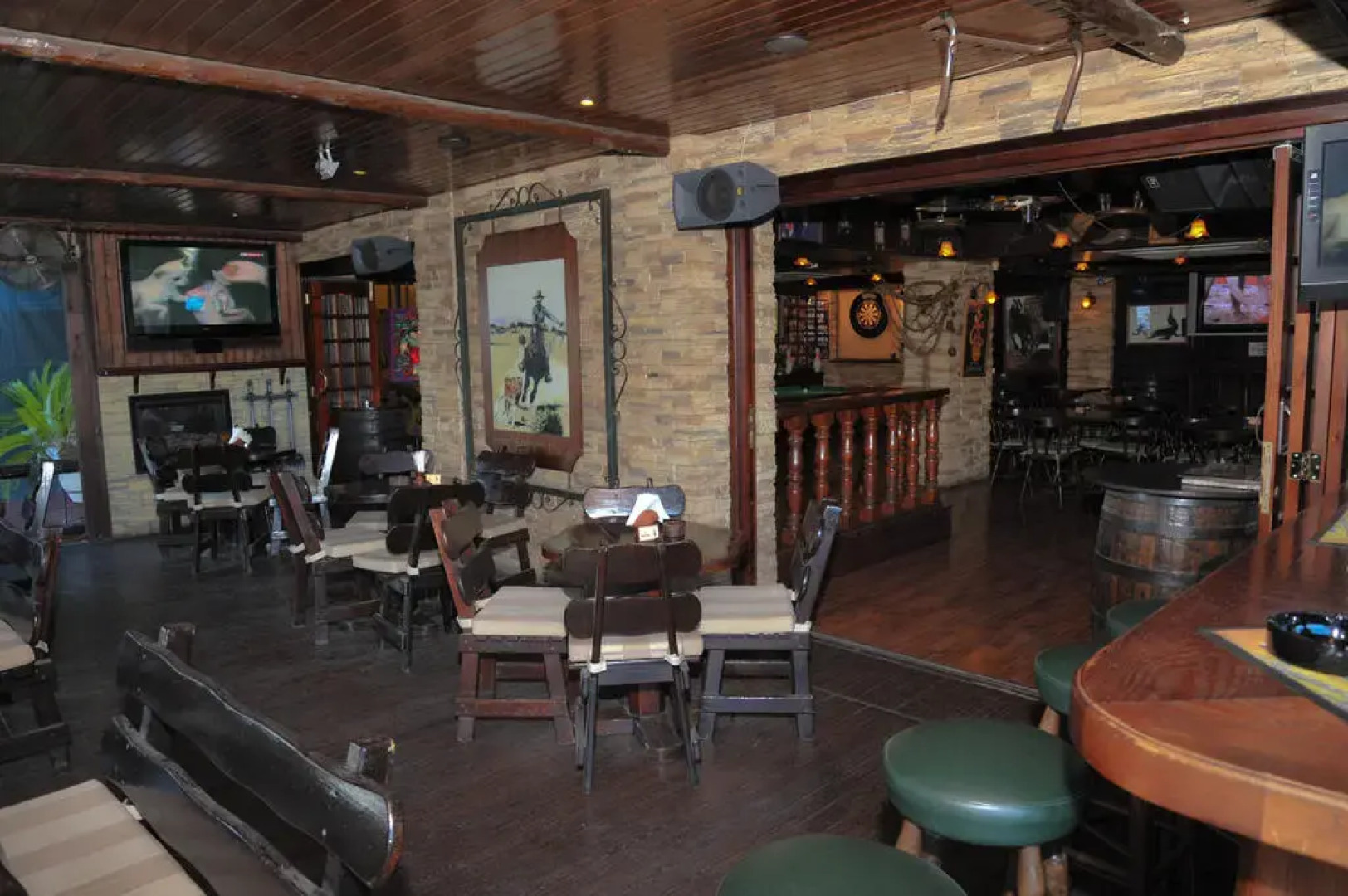 Pier Beach Hotel Apartments