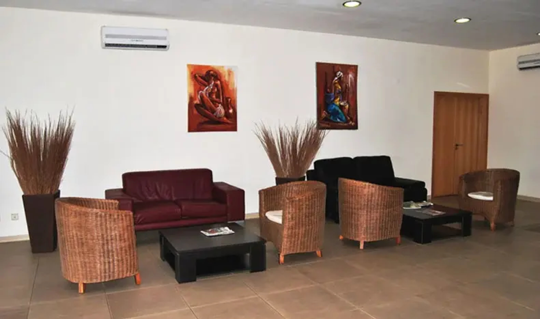 Viana Hotel