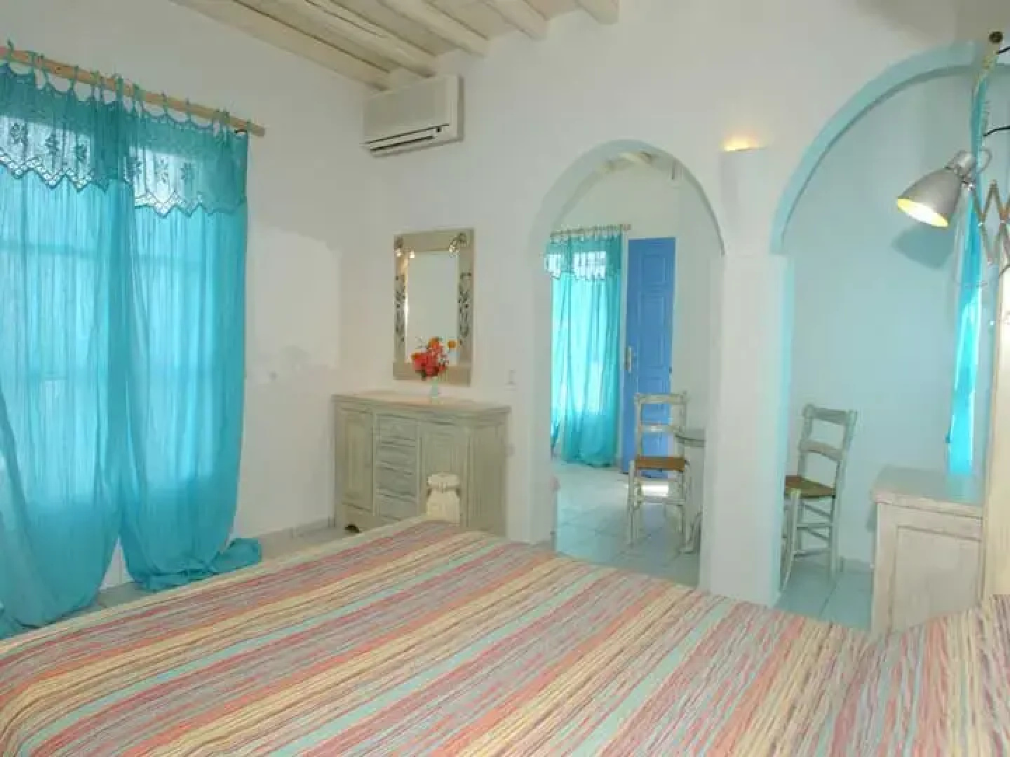 Psarou Garden Hotel