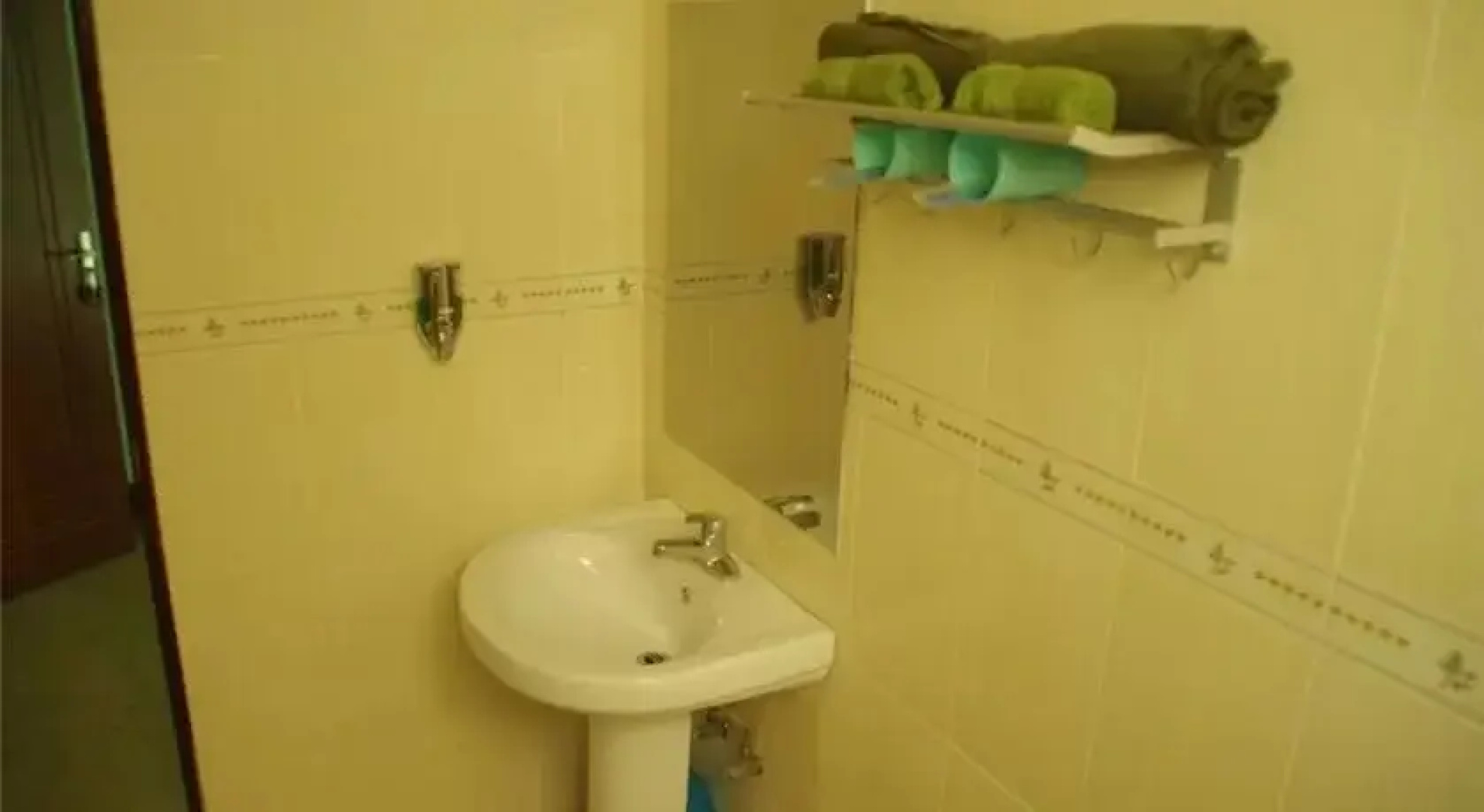 Sanya Haitang Traveller Inn