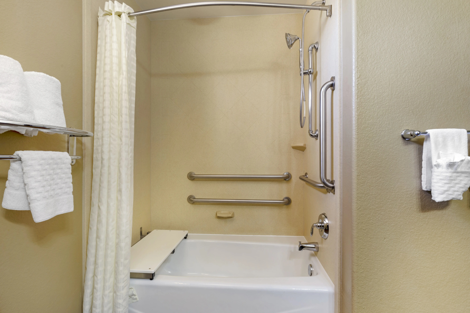 Best Western Plus Classic Inn & Suites
