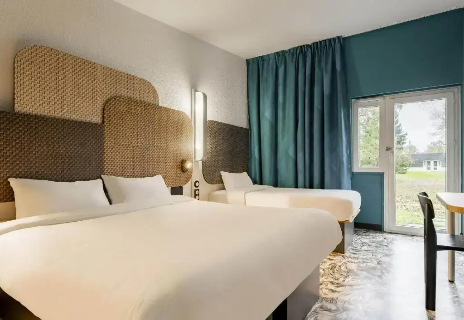 B&B HOTEL Valenciennes Sud