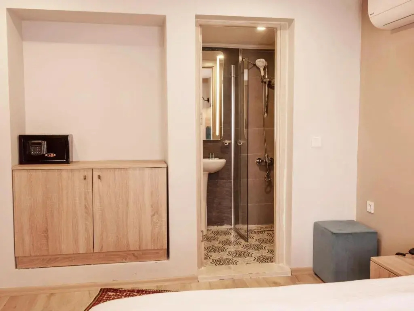 The Laila Hotel