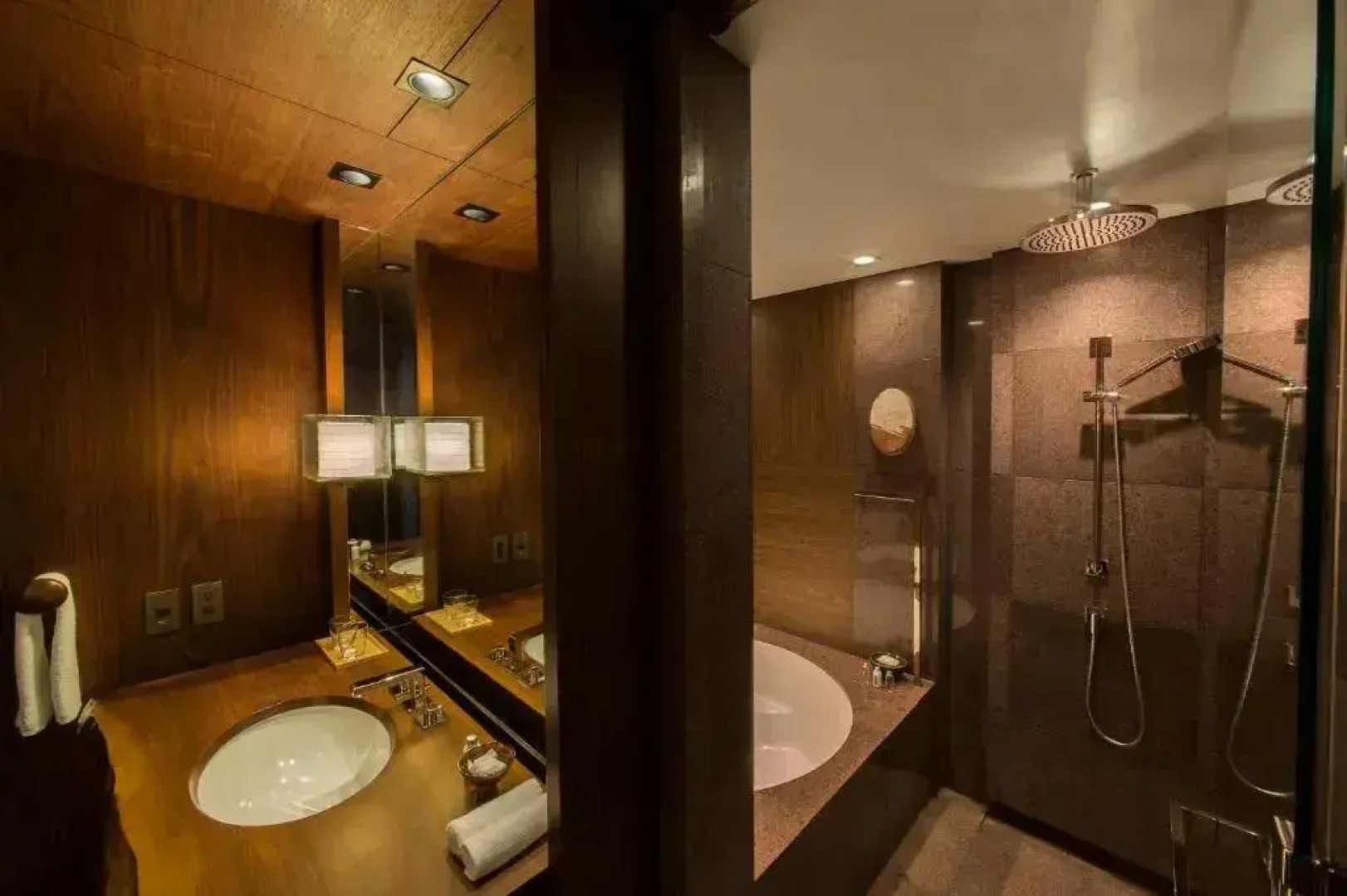 Отель Andaz Tokyo Toranomon Hills